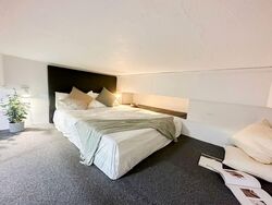 River Valley Road (D10), Apartment #570660461